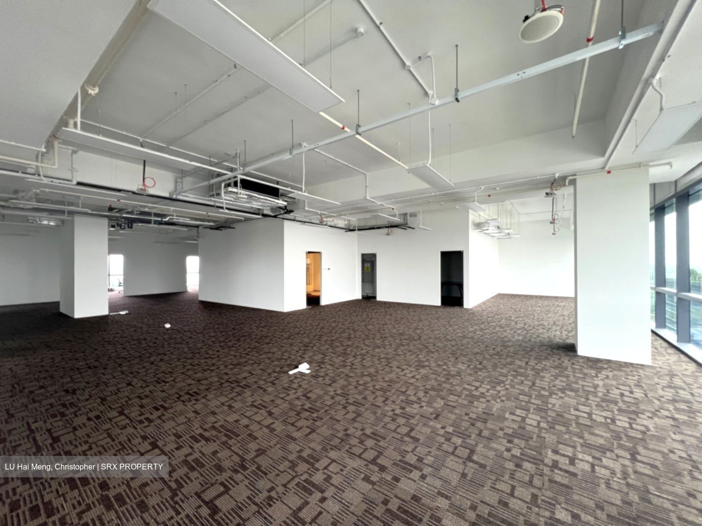 Woods Square (D25), Office #447766311